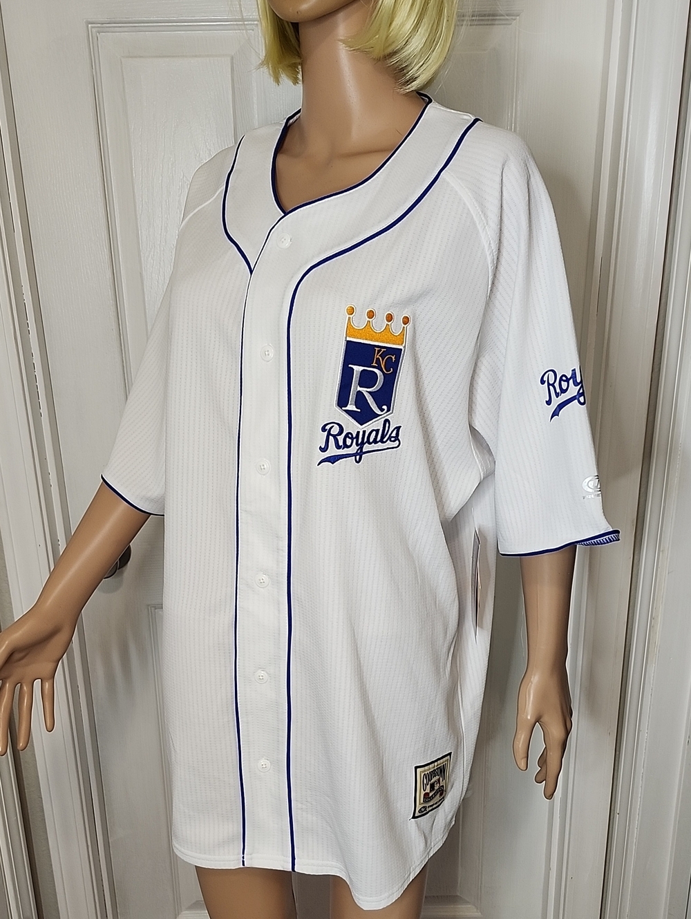 NWT White Kansas City Royals Baseball Jersey with Blue Trim True Fan